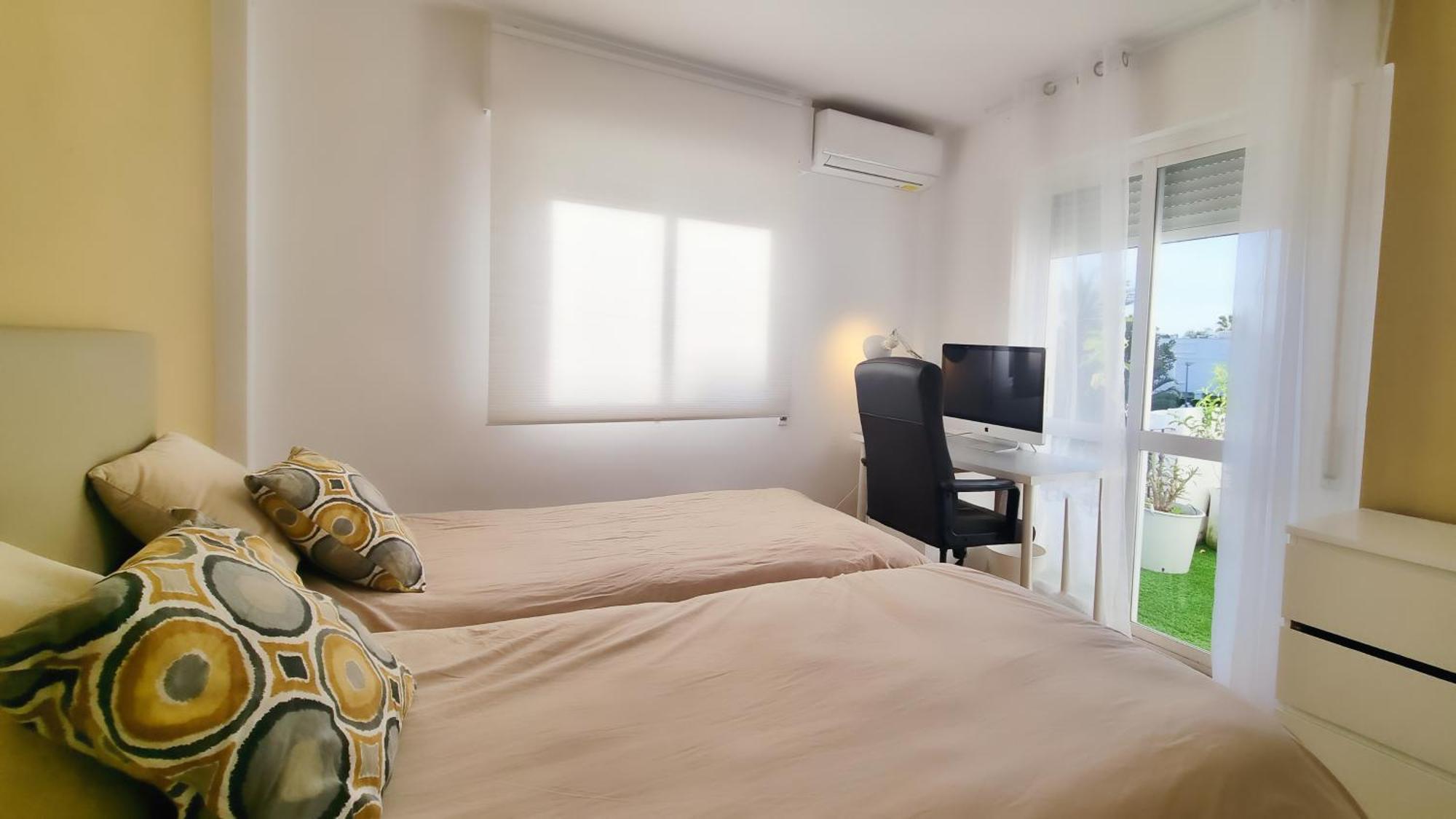 マルベーリャ 4 Bed House With Pool Walk To Puerto Banus Fast Internetヴィラ エクステリア 写真