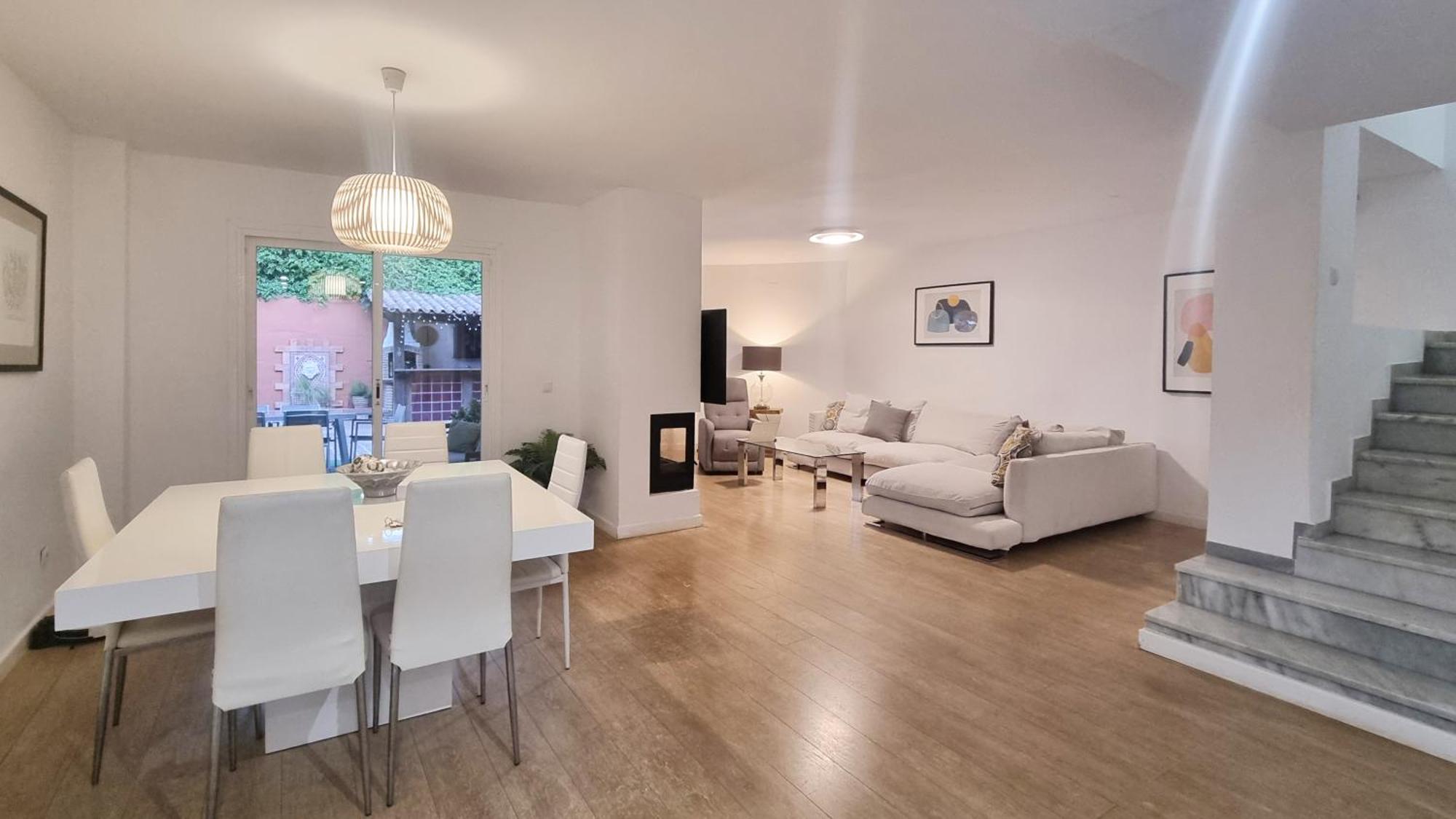 マルベーリャ 4 Bed House With Pool Walk To Puerto Banus Fast Internetヴィラ エクステリア 写真
